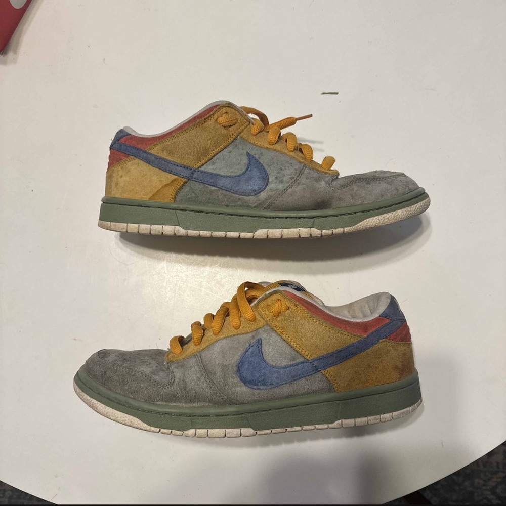 Used Nike Dunk SB Size 10 Puff n Stuff